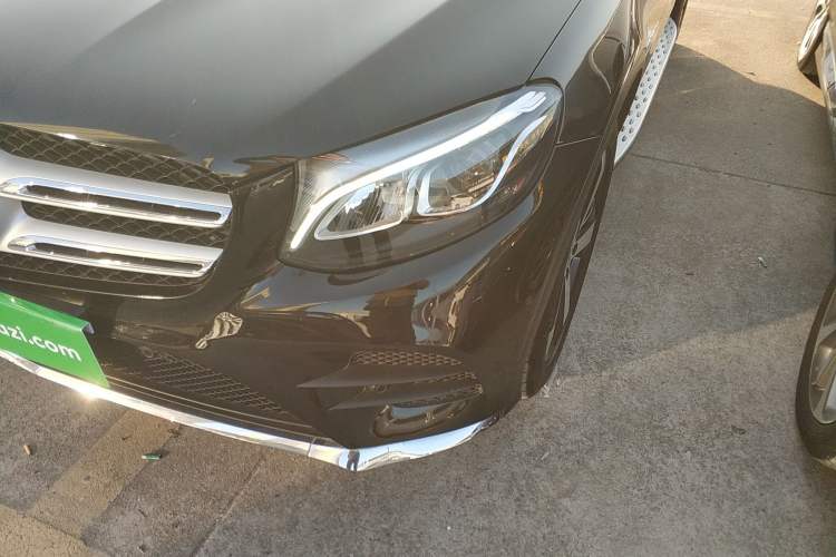 Used Mercedes-Benz GLC 2019 Facelift GLC 260 L 4MATIC Luxury Model
