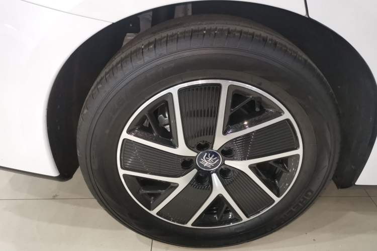 Used BYD Qin L 2024 DM-i 120KM Beyond Model
