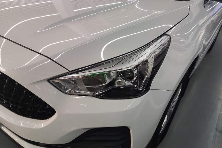 Used Haval M6 2019 1.5T DCT Two-Wheel Drive Elite Version China VI Standard
