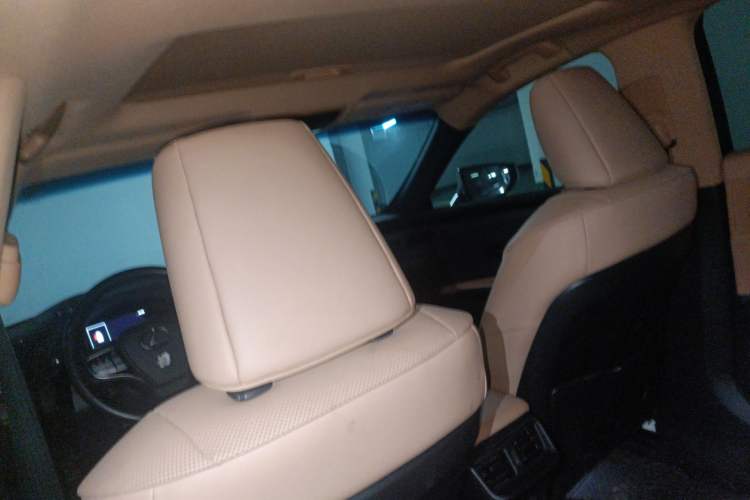 Used Lexus ES 2021 300h Excellence Edition