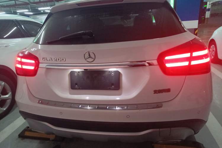 Used Mercedes-Benz GLA 2017 GLA 200 Fashion Model
