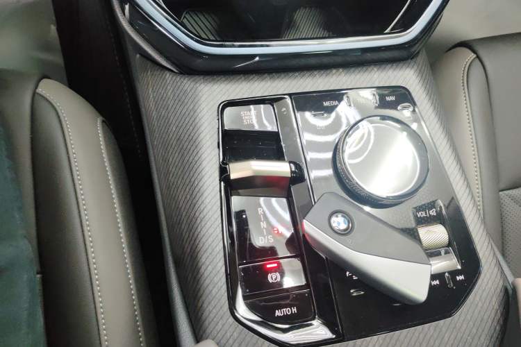 Used BMW X3 2025 xDrive25L Luxury Package
