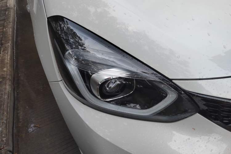 Used Honda LIFE 2021 1.5L CVT SPO-SS Dynamic Edition
