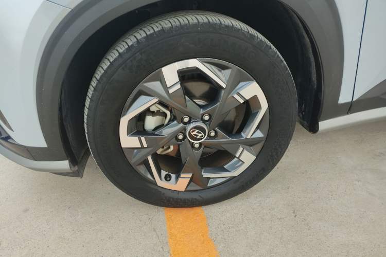 Used Hyundai ix35 2023 Musso 2.0L Flagship Edition TOP
