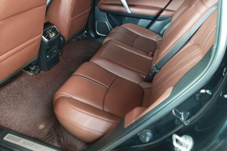 Used Honda UR-V 2020 370TURBO Two-Wheel Drive Luxury Edition
