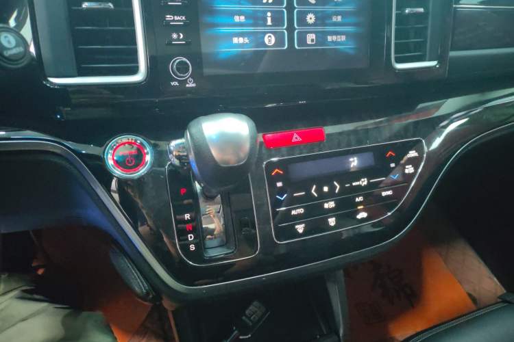 Used Honda Elysion 2019 2.0L Hybrid Supreme Edition
