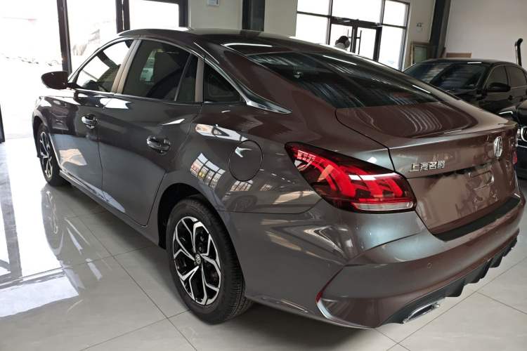 Used MG 5 2021 Revised Version 180 DVVT CVT Youth Luxury Edition
