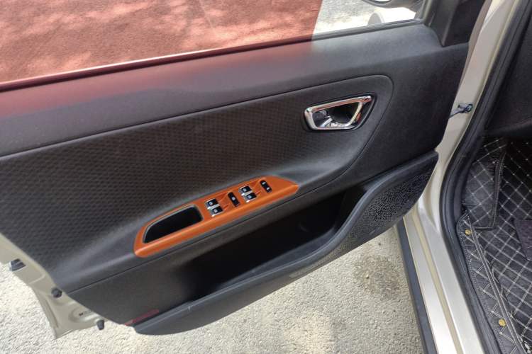 Used Geely Auto Vision X1 2017 1.3L Automatic Player Edition
