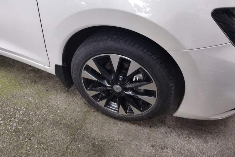 Used Nissan Tiida 2024 1.6L CVT ZhiZun Edition
