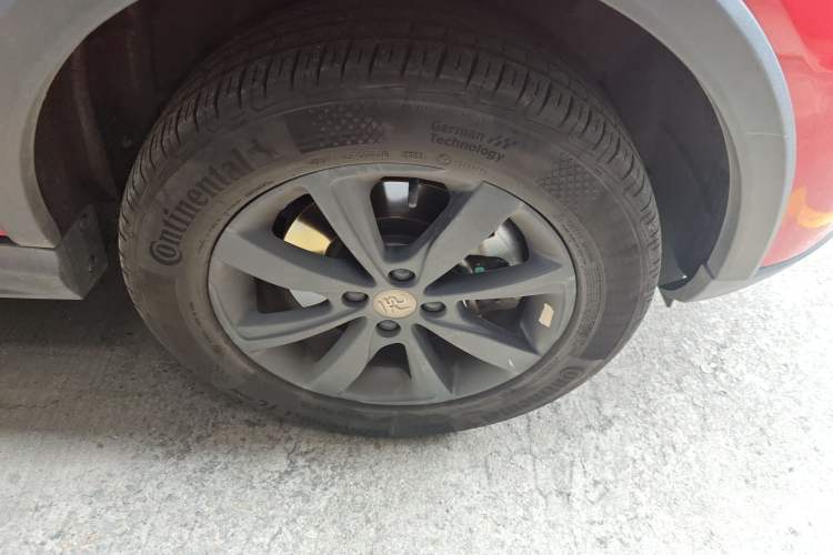 Used BYD Yuan New Energy 2018 EV360 Smart Connect Cool Edition
