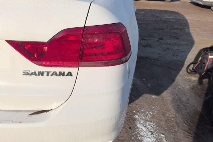 Used Volkswagen Santana 2016 1.4L Manual Fashion Edition