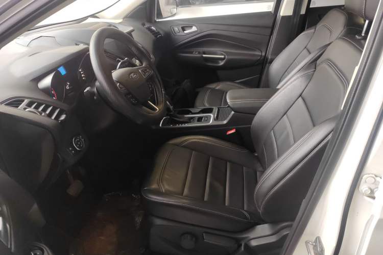 Used Ford Kuga 2018 EcoBoost 180 Two-Wheel-Drive Platinum Edition