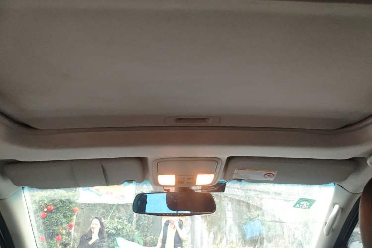 Used JMC Yusheng S350 2016 2.0T Automatic All-Wheel Drive Gasoline Ultra-Luxury 7-Seater