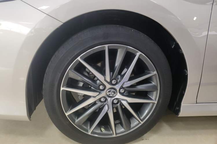 Used Toyota Camry 2021 2.5G Luxury Edition
