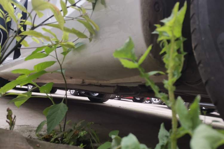 Used Geely Auto Emgrand 2019 Leading Edition 1.5L Manual Upgraded Connectivity Model China VI Standard
