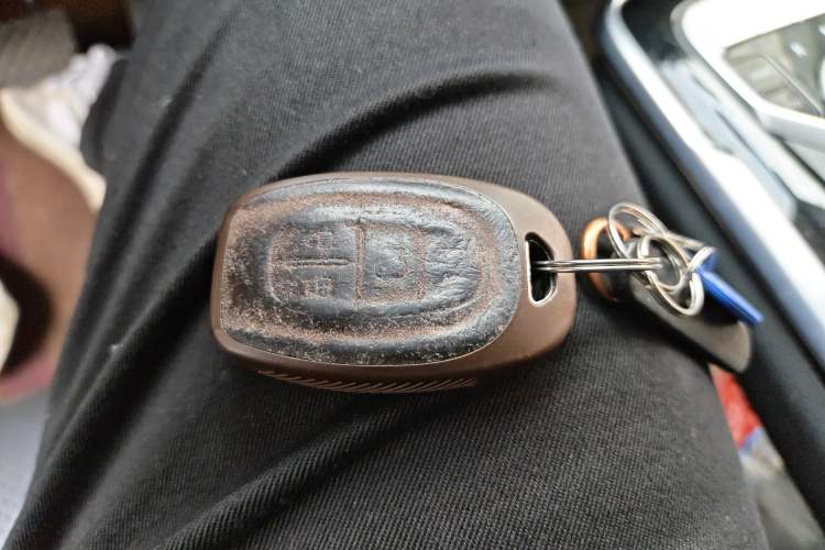 Used SAIC MAXUS G20 2020 2.0T Gasoline Automatic ZhiZun Edition
