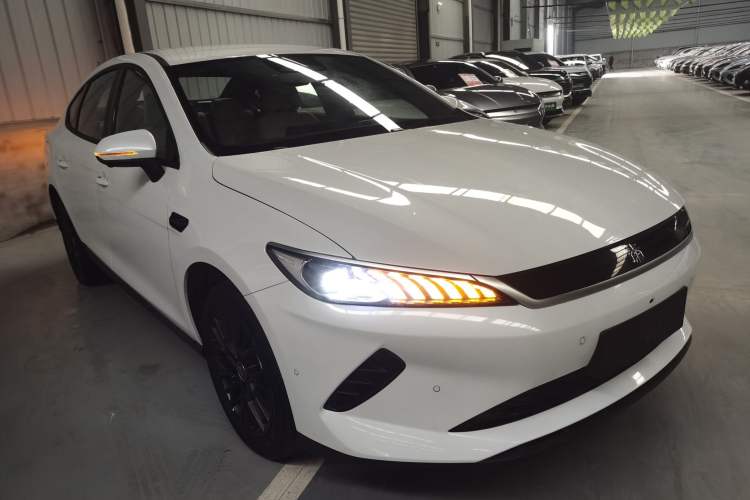 Used BYD Qin PLUS 2025 EV Smart Drive Edition 420KM Leading Model