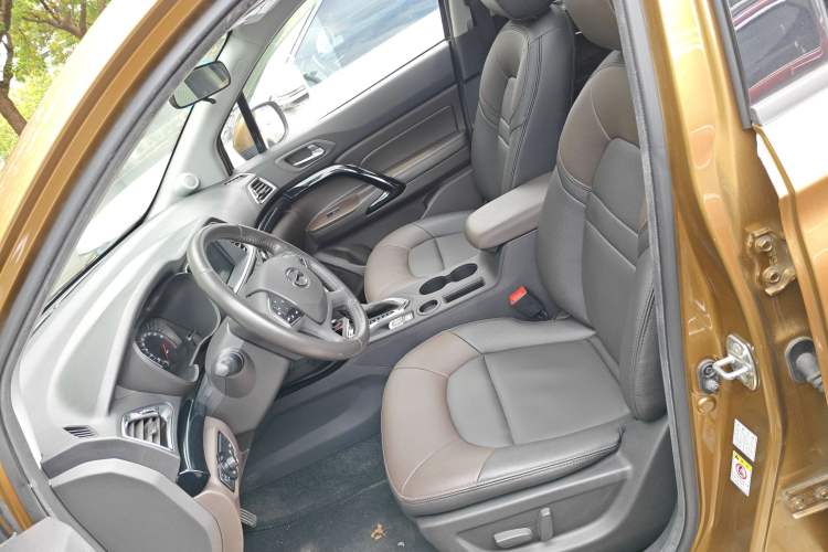 Used GAC Trumpchi GS4 2017 235T Automatic Two-Wheel Drive Luxury Smart Connectivity Version
