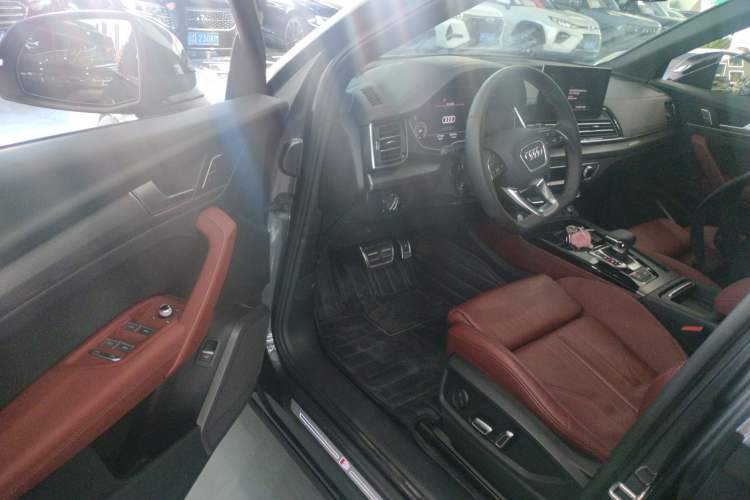 Used Audi Q5L 2023 40T Luxury Dynamic Model