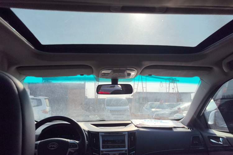 Used BYD Surui 2015 1.5L Manual Luxury Model
