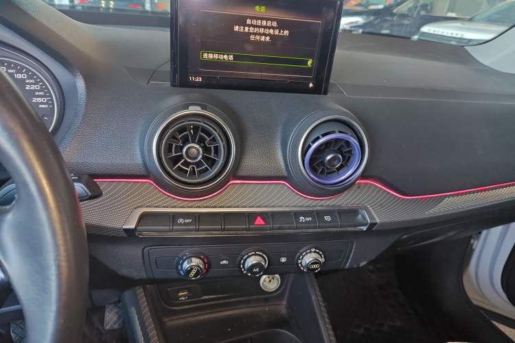 Used Audi Q2L 2018 35 TFSI Launch Exclusive Edition China V