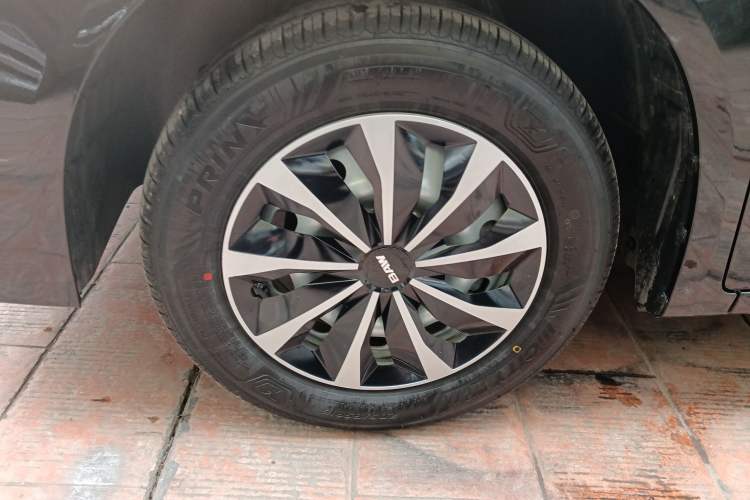 Used  Ruisheng Ace M7 2026 Model 1.6L Manual Standard Wheelbase Comfort 7-seater
