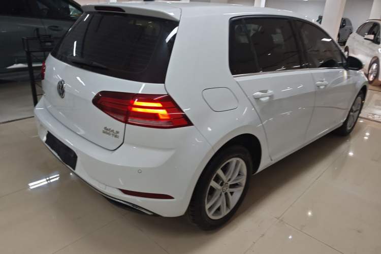 Used Volkswagen Golf 2019 200TSI DSG Comfort & Ambition Edition China VI Standard
