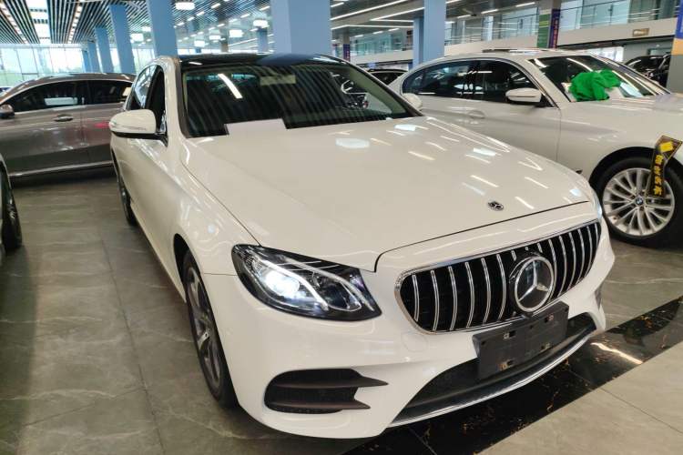 Used Mercedes-Benz E-Class 2017 E 300 L Sporty and Stylish Model