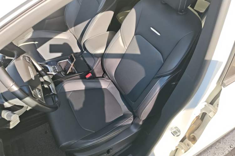 Used SAIC MAXUS G50 2019 1.5T Automatic Luxury Edition China V Standard
