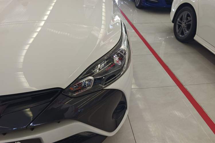 Used Toyota YARiS L 2022 1.5L CVT Leading PLUS Edition
