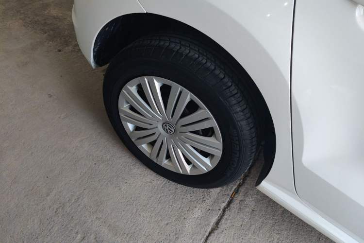 Used Volkswagen Polo 2018 1.5L Automatic Enjoyment Model
