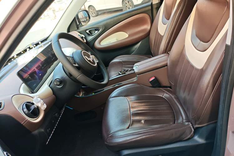 Used Wuling Bingo 2023 333 km Lingxi Connected+ Version
