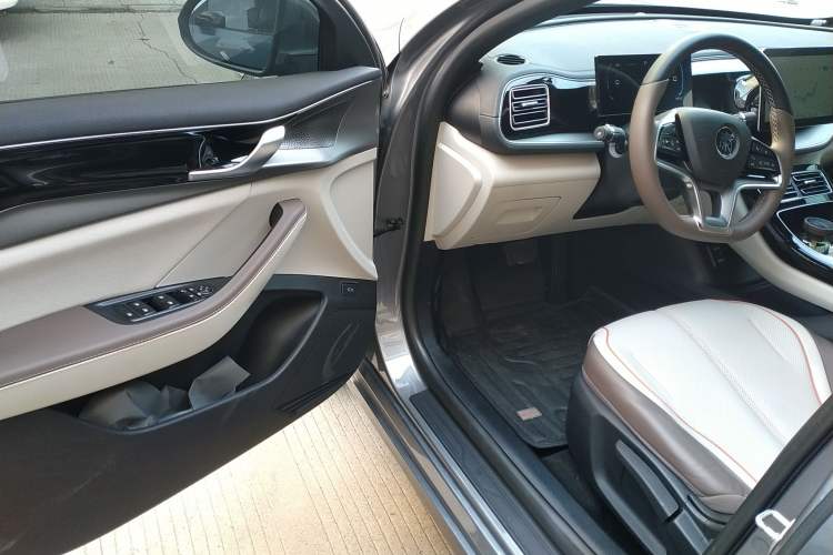 Used BYD Qin PLUS 2024 Honor Edition EV 510KM Leading Model