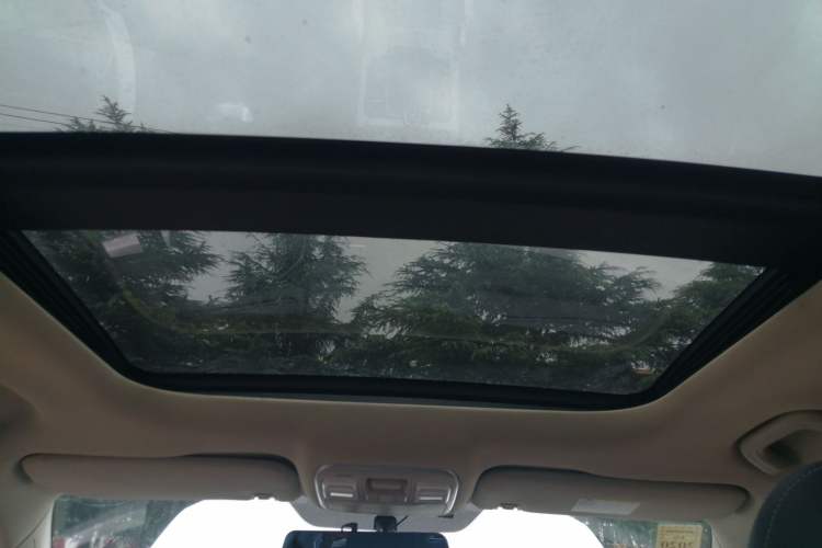 Used Geely Auto Emgrand X7 Sport 2018 2.0L Manual Two-Wheel Drive Zhiya Version
