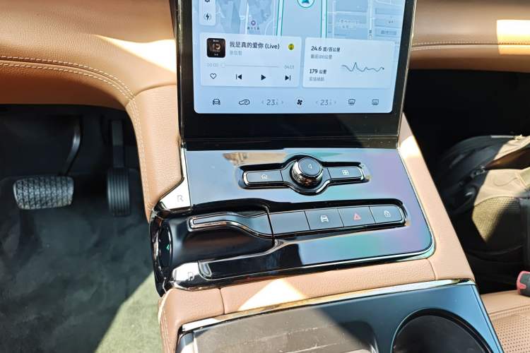 Used Nio ES8 2020 580 km Range Six-Seater Version
