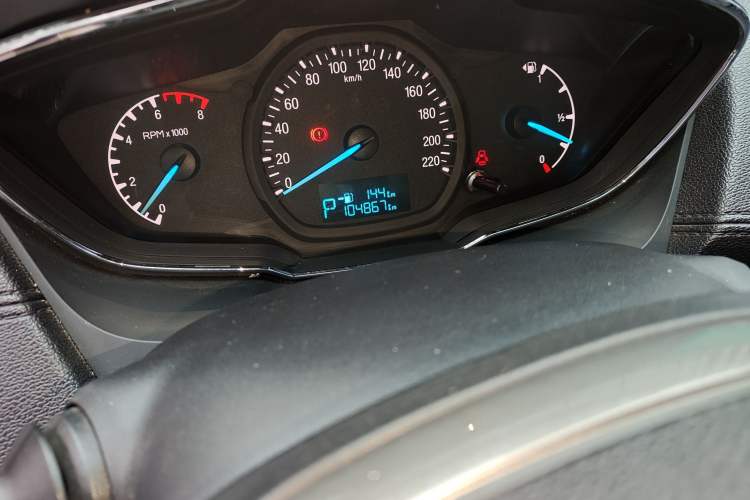 Used Ford Escort 2015 1.5L Automatic Fashion Model
