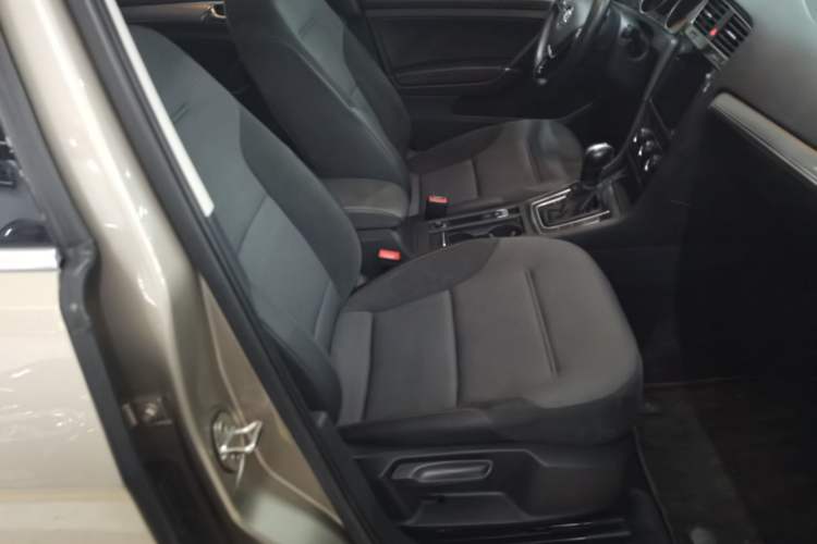 Used Volkswagen Golf 2020 Zhiai Edition 280TSI DSG Comfort Model
