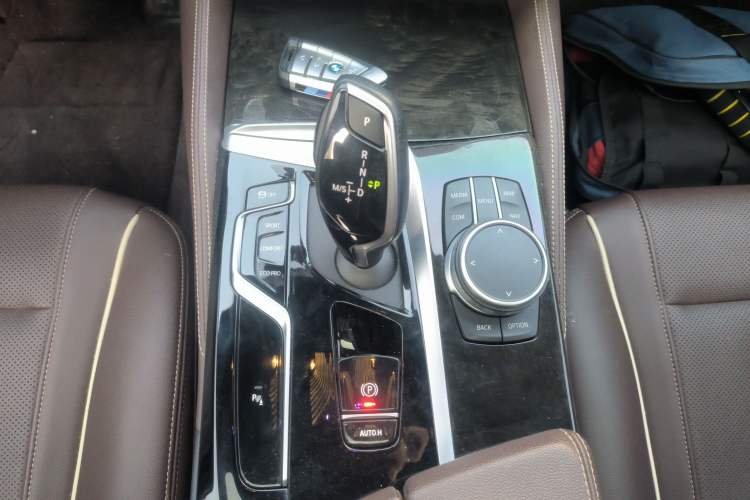 Used BMW 5 Series 2022 Restyled 525Li M Sport Package