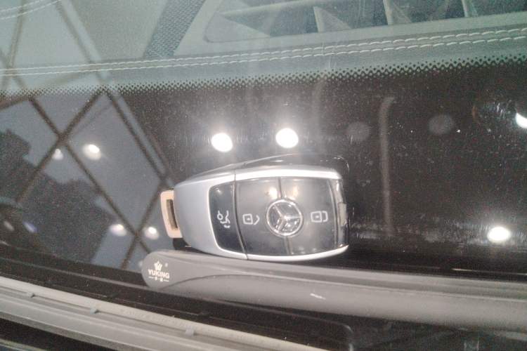 Used Mercedes-Benz E-Class 2018 Facelifted E 300 L Stylish Version
