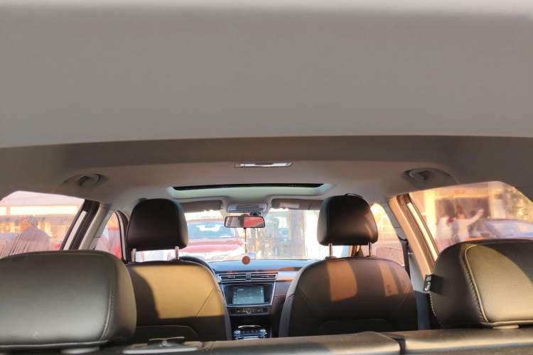 Used Roewe Ei5 2018 Internet Luxury Edition
