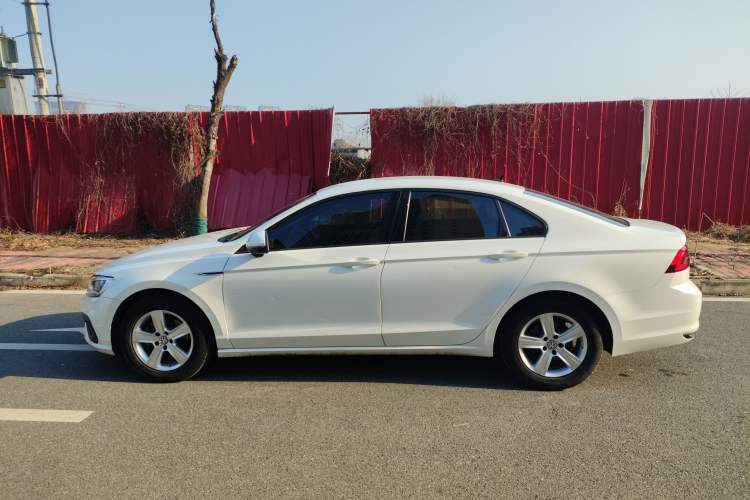 Used Volkswagen Lamando 2021 230TSI DSG Fashion Edition
