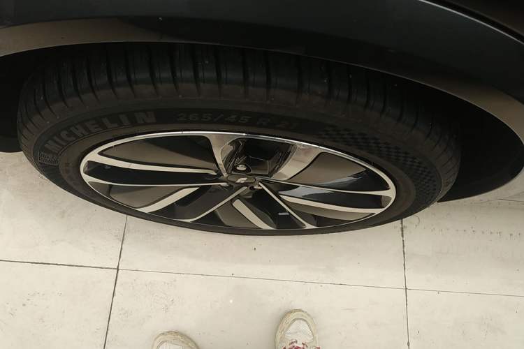 Used Li Auto L9 2022 Max model