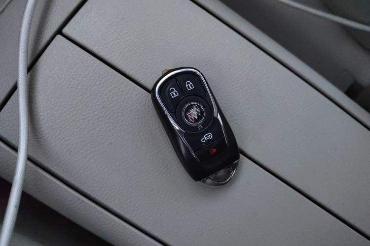 Used Buick GL8 2022 Land Business Class 652T Luxury Model