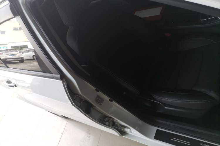 Used Geely Auto Emgrand 2021 UP 1.5L CVT Luxury Model
