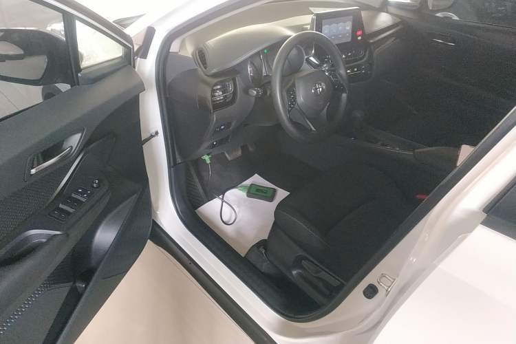 Used Toyota IZOA 2021 2.0L Yidong Edition