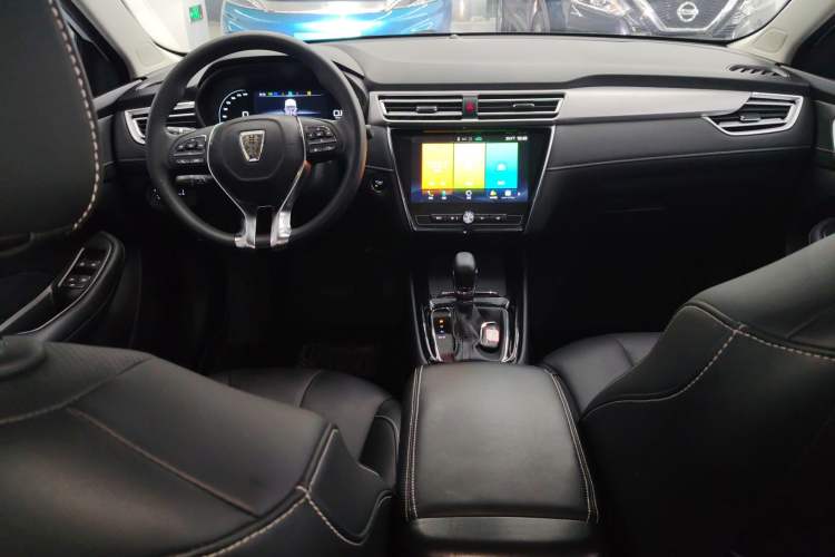 Used Roewe i5 2020 1.5L Automatic 4G Connect Luxury Flagship Edition
