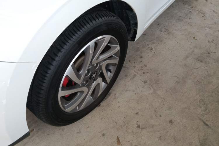 Used  Refine S2 2015 1.5L CVT Luxury Smart Version