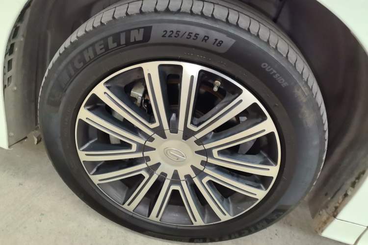 Used GAC Trumpchi M8 2023 Lingxiu Series 390T Prestige Edition