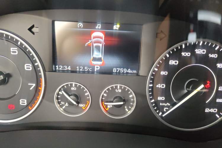 Used BORGWARD BX7 2016 28T Two-Wheel Drive Luxury Version 5 Seats
