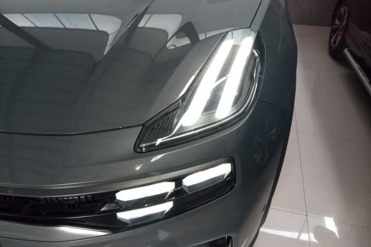 Used Lynk & Co 06 2023 Remix 1.5T Dynamic Halo